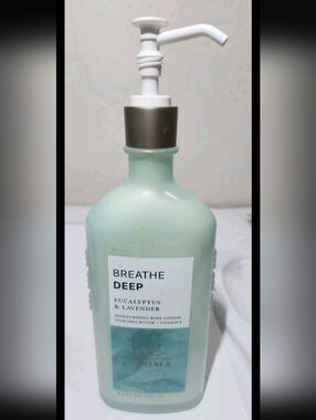 Bath And Body Works Aroma Breathe Deep Eucalyptus & Lavender Body Lotion